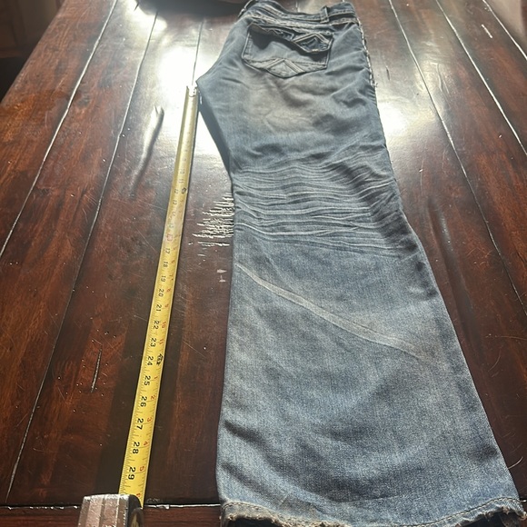 Distressed denim jeans - Picture 6 of 6